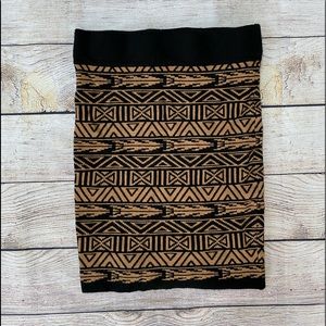 Tribal Print Body con Pencil Skirt